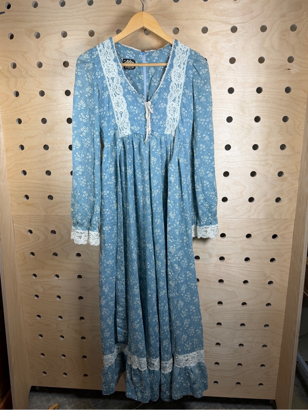 Vintage Pantel Montreal Prairie Maxi Dress | Cottagecore